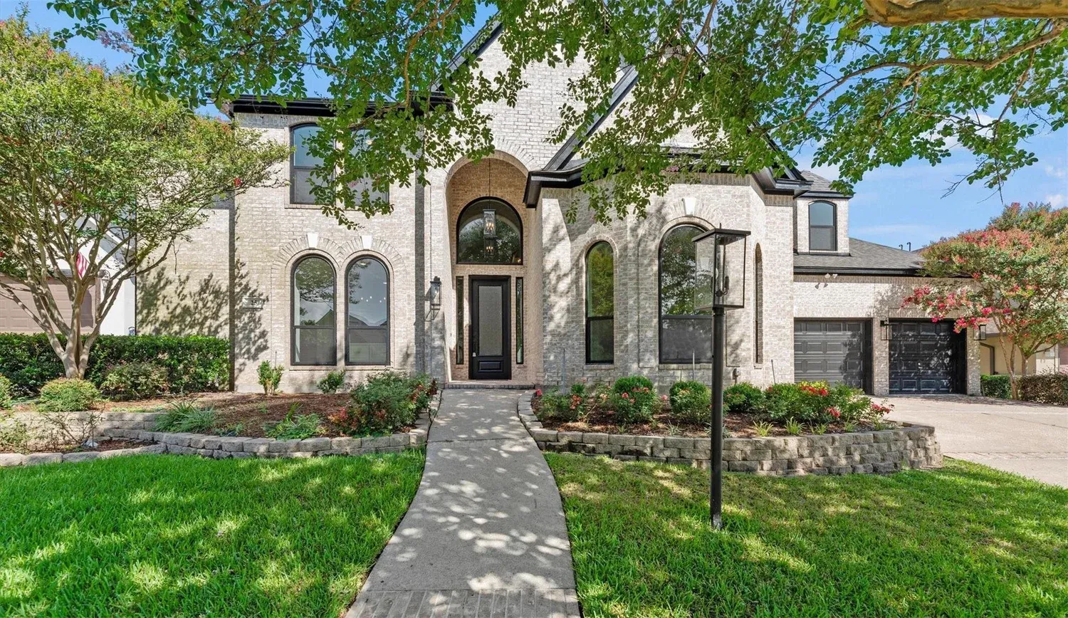 Brick-and-stone custom elevation